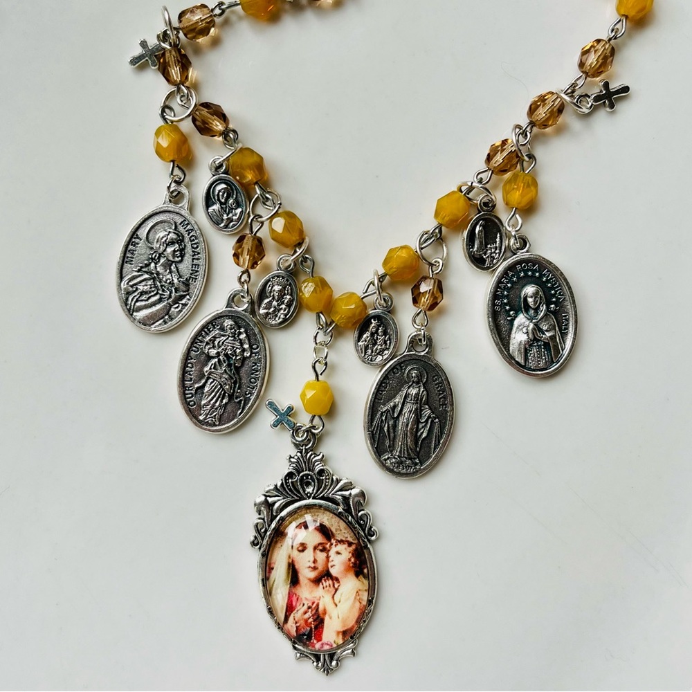 Mary & Jesus Vintage Image Medals Choker Citrine & Topaz Austrian Crystals - Picture 5 of 16